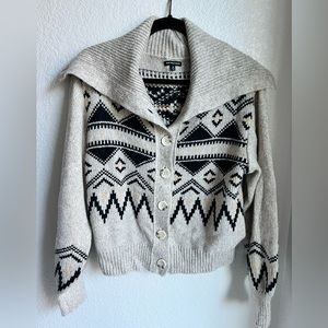 Who What Wear NWOT button up patterned sweater